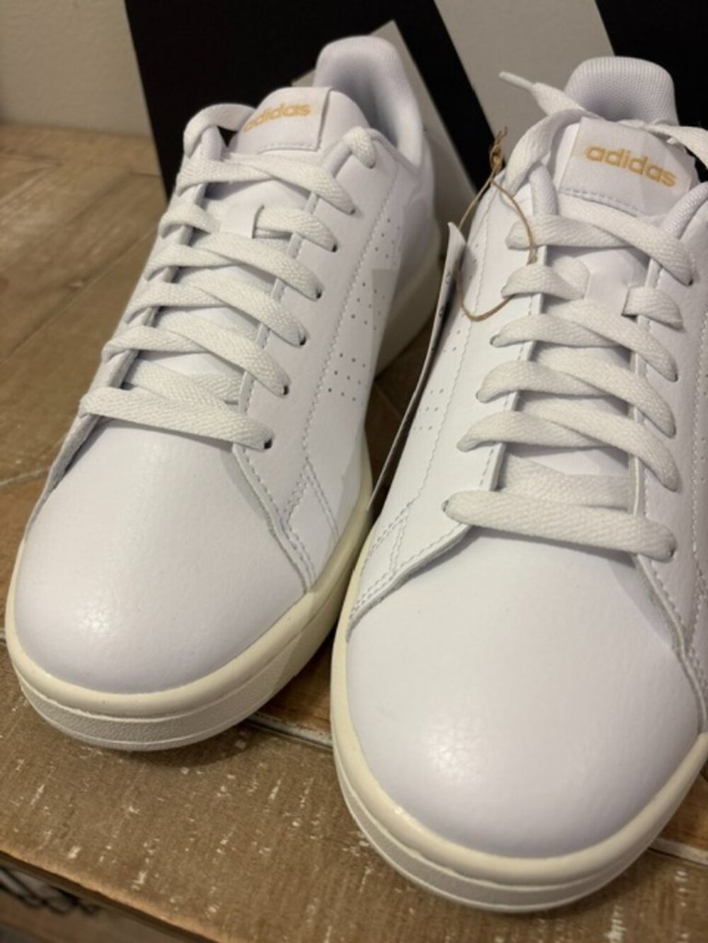 NEW Adidas Advantage Sneakers Cloud White White Tint Women Multiple Sizes - Picture 6 of 6